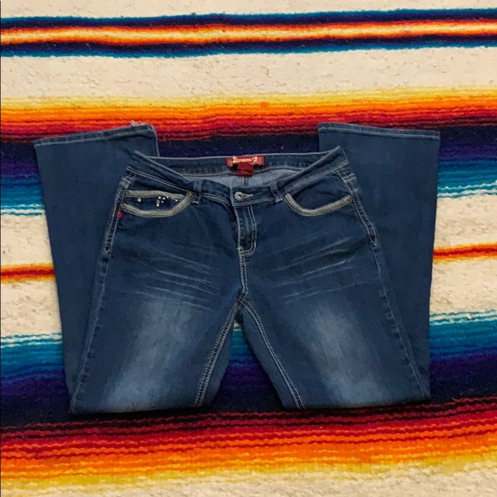 Boot cut jeans